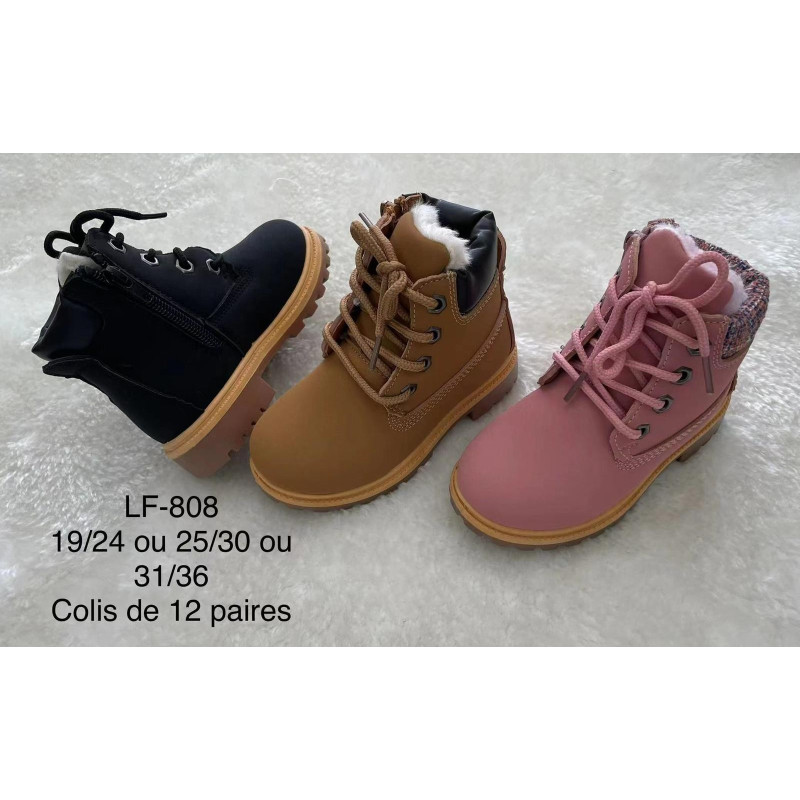 Set of 12 : Classic lace-up lined boot (25/30)