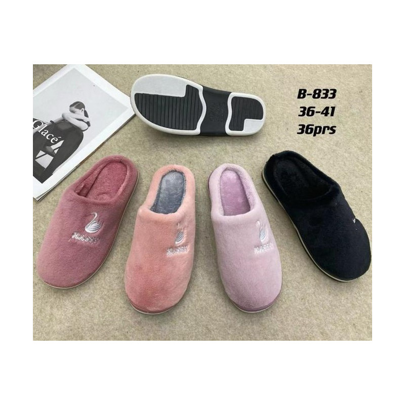 Set of 36 : "White swan" mule slipper