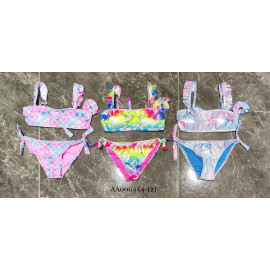 Lot 5 Kleurrijke bikini's...