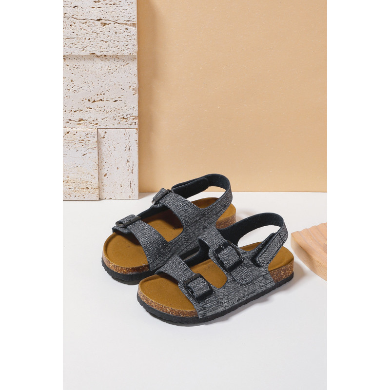 Lot 12 . Gekleurde sandalen (maat 25 tot en met 30)
