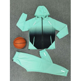 Lot de 8 : Ensemble sport...