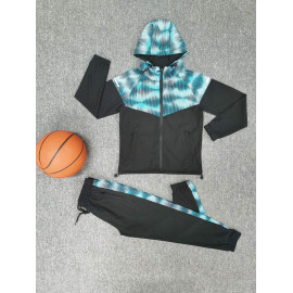 Lot of 8: Hooded Sport Set...