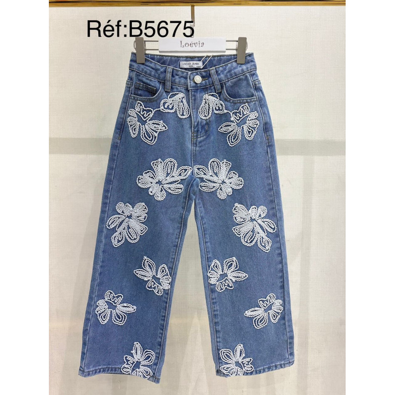 Lot van 7: Jean Girl Geborduurde bloemen reliëf - Elegantie en zoetheid dagelijks