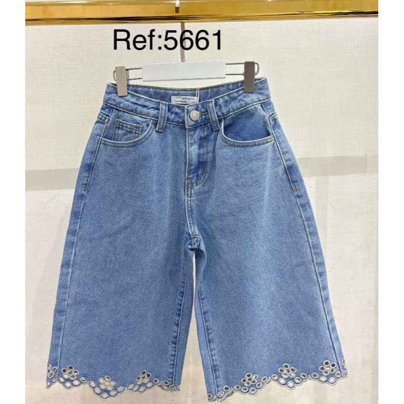 Pack of 6 – Girls Wide Leg Denim Bermuda with Embroidered Hem