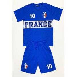 Sportieve kinderset France met wit T-shirt en bijpassende blauwe short.
