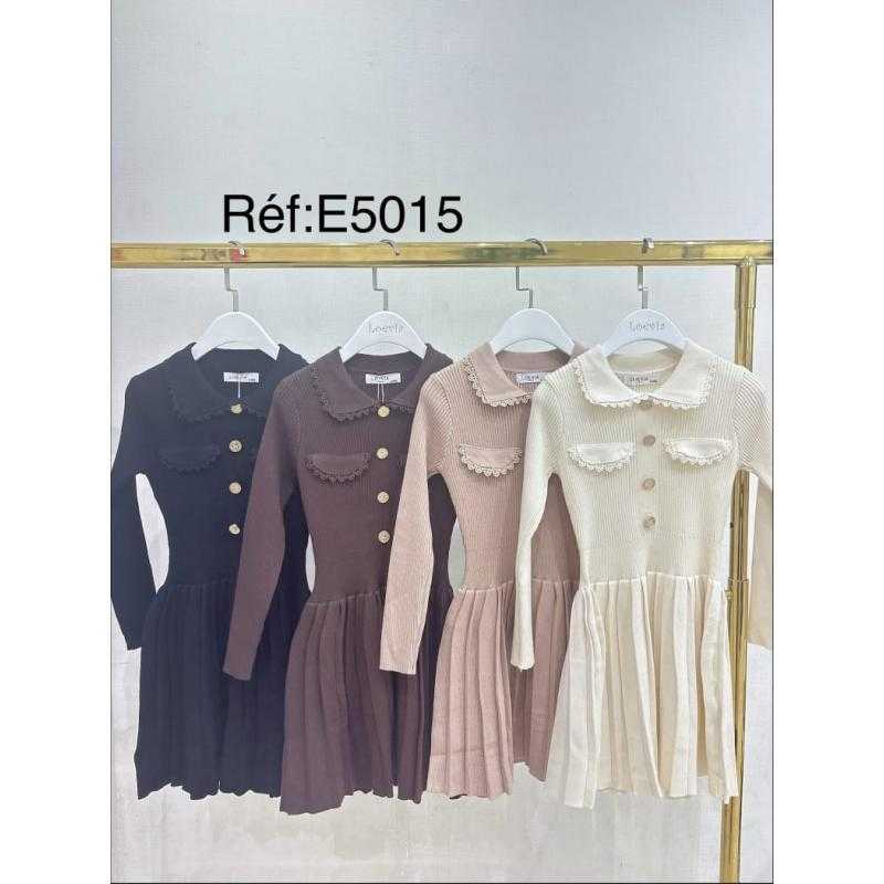 Lot de 6 – Robe plissée en maille avec col claudine et poches à dentelle