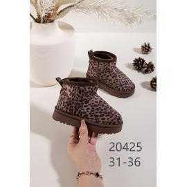 Lot de 12 – Bottines...