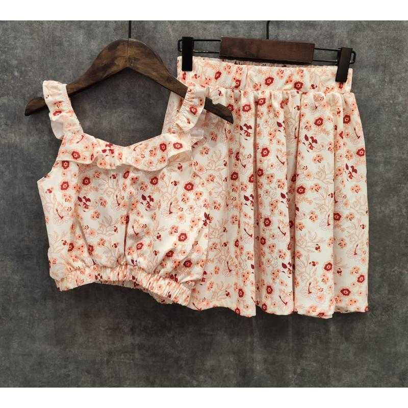 Lot de 5 – Ensemble deux pièces fleuri pour fille avec haut court à volants et jupe