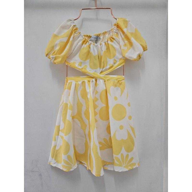 Lot de 6 – Robe courte évasée à imprimé floral rétro, manches bouffantes et découpes pour fille