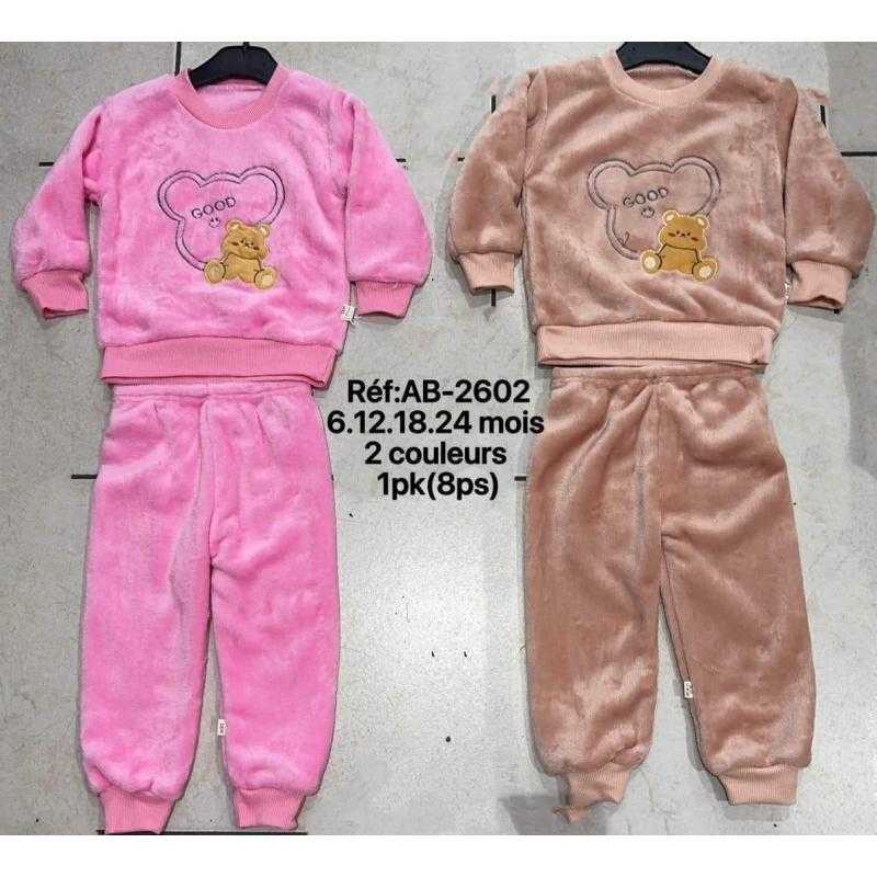 Lot de 8 – Ensemble de survêtement en molleton pelucheux pour girl's motif ours et cœur "Good"