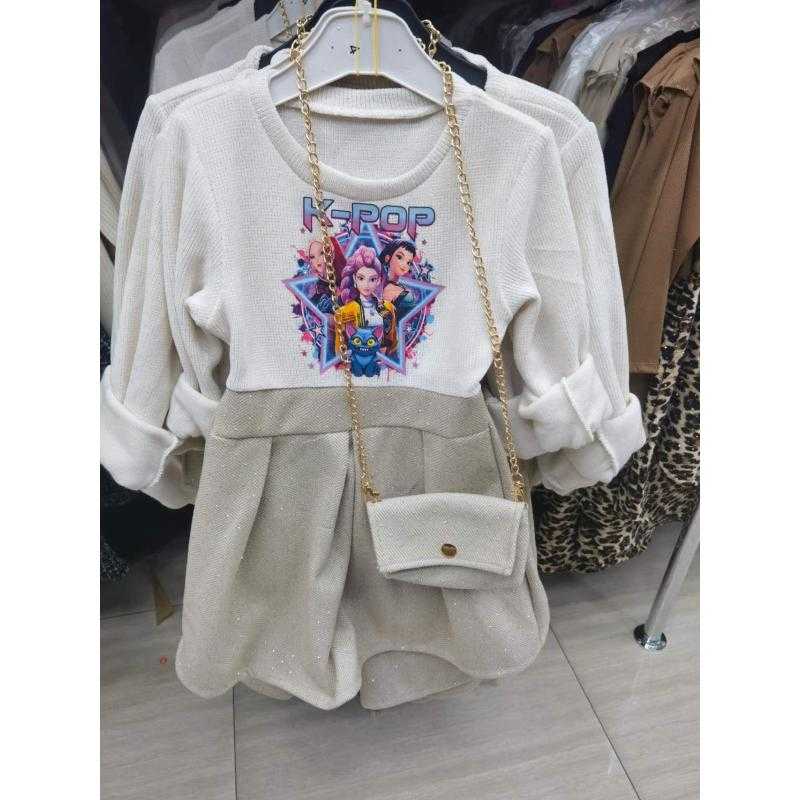 Lot de 6 – Ensemble sweat et jupe à motif "K-POP" avec mini sac bandoulière