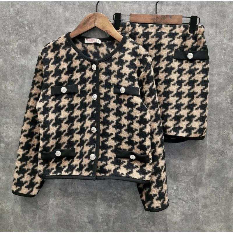 Lot de 6 – Ensemble veste et jupe à motif pied-de-poule